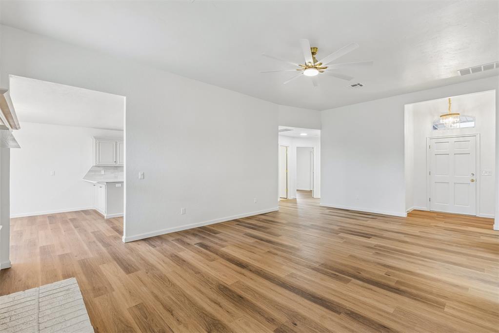 8509 Curtis Terrace Property Photo 9