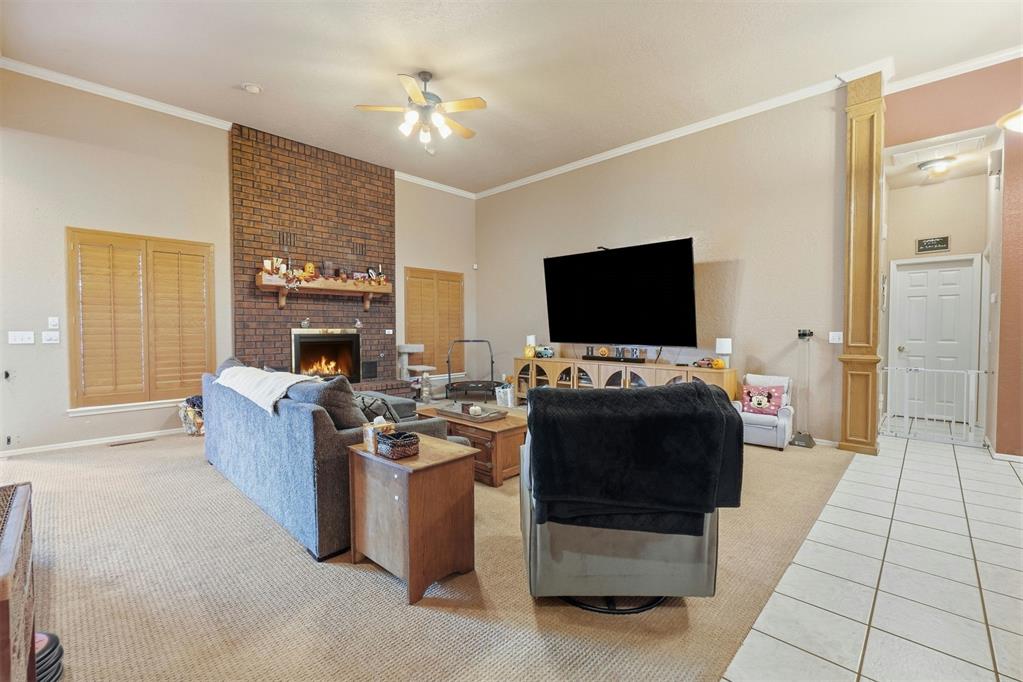 4 N Covey Street Property Photo 8