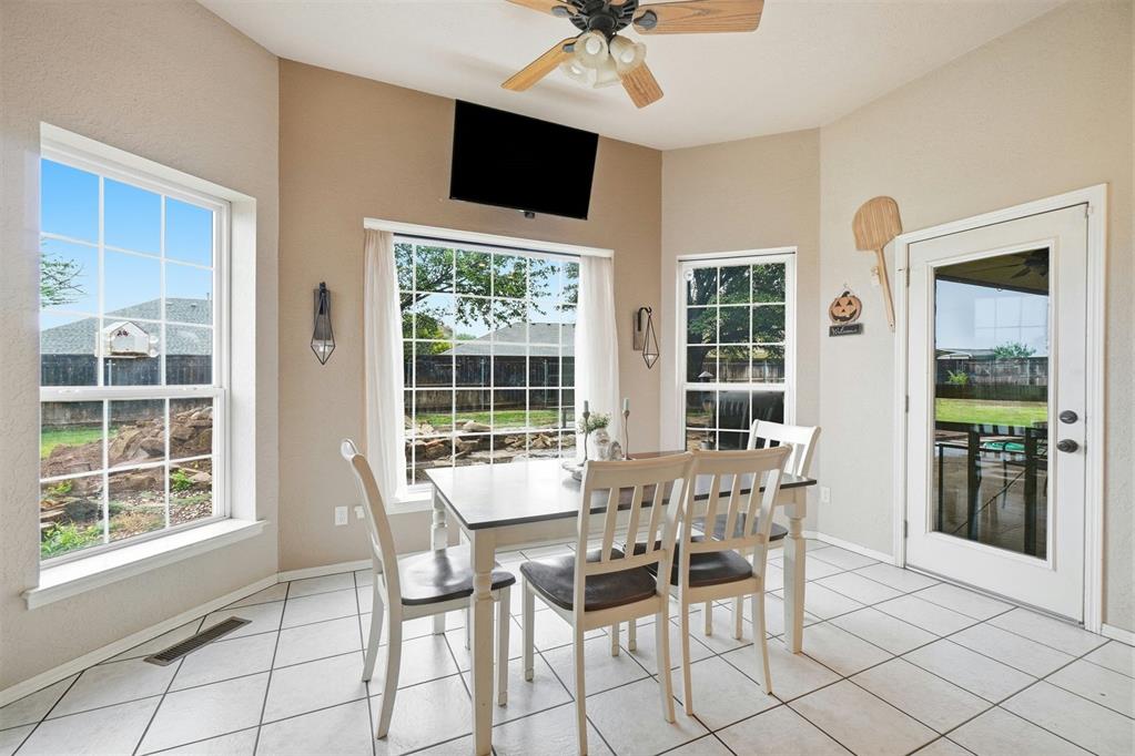 4 N Covey Street Property Photo 16