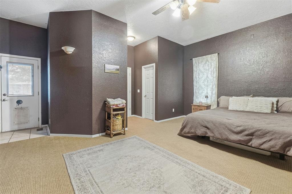 4 N Covey Street Property Photo 18