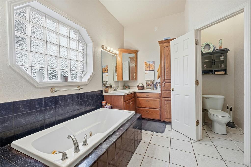 4 N Covey Street Property Photo 23