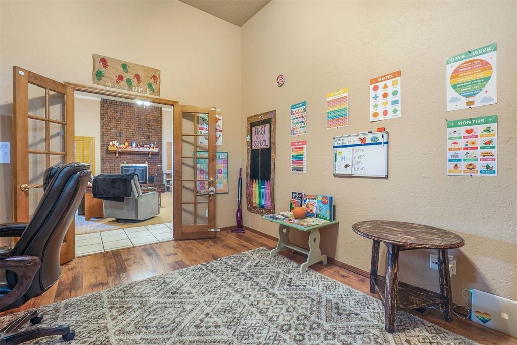4 N Covey Street Property Photo 28