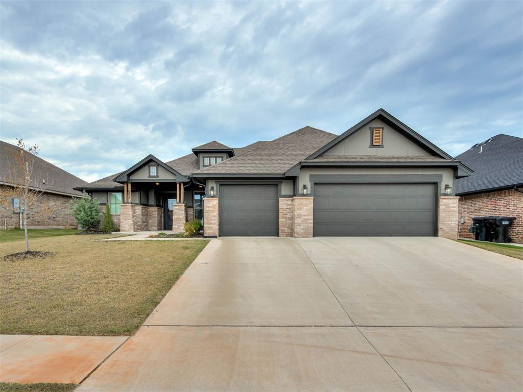 2424 Creekview Trail Property Photo 2