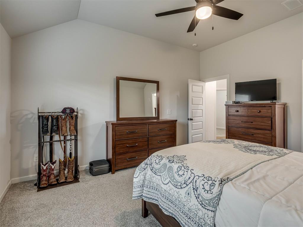 2424 Creekview Trail Property Photo 14