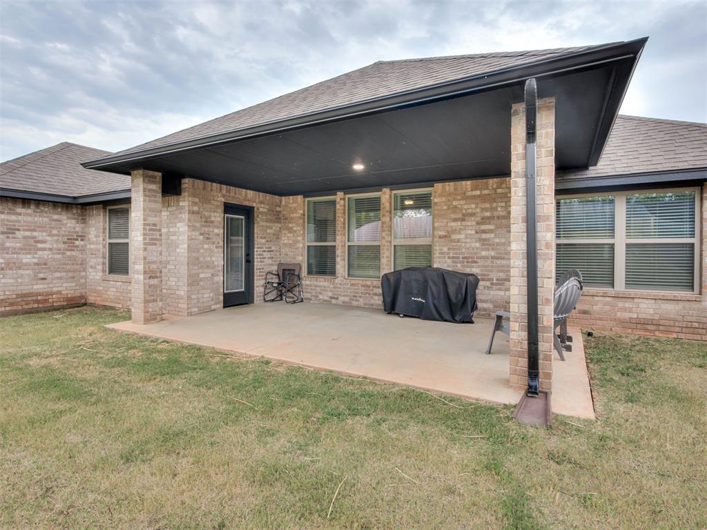 2424 Creekview Trail Property Photo 36