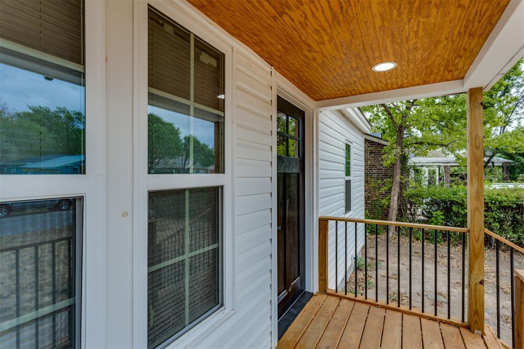 3208 S Goff Avenue Property Photo 6