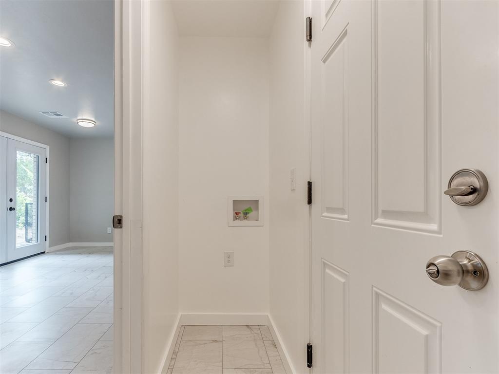 5220 Creekwood Terrace Property Photo 27