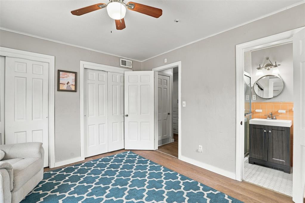 9900 Chesterton Place Property Photo 18