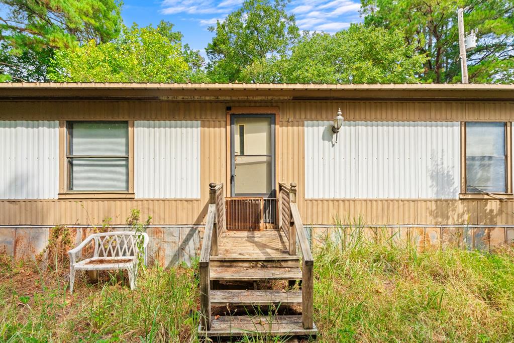21152 Owens Drive Property Photo 24