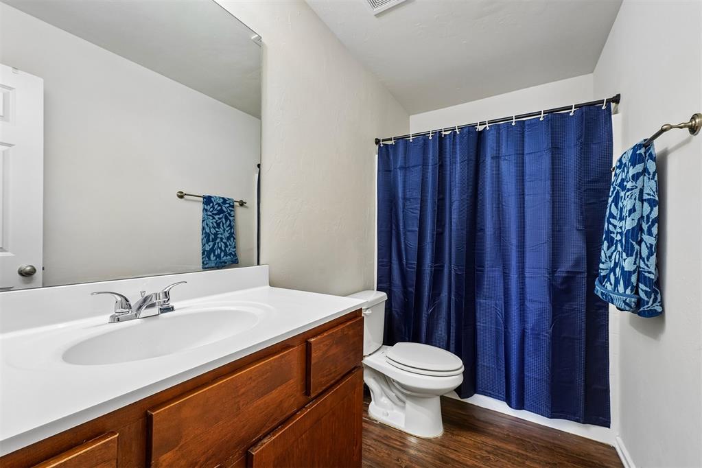 11105 Nw 98th Street Property Photo 16
