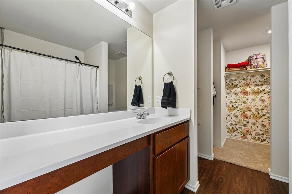 11105 Nw 98th Street Property Photo 19