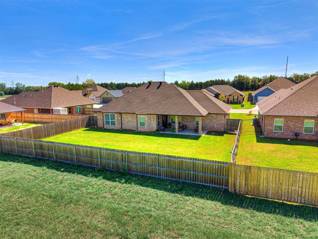 4526 Red Bird Road Property Photo 3