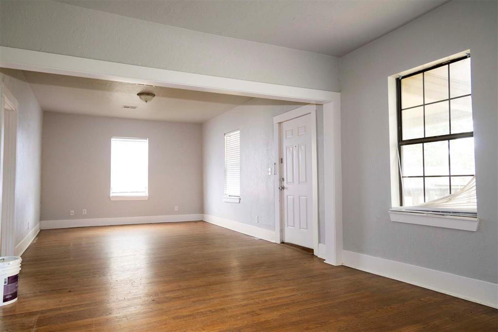 1200 Ne 19th Street Property Photo 3