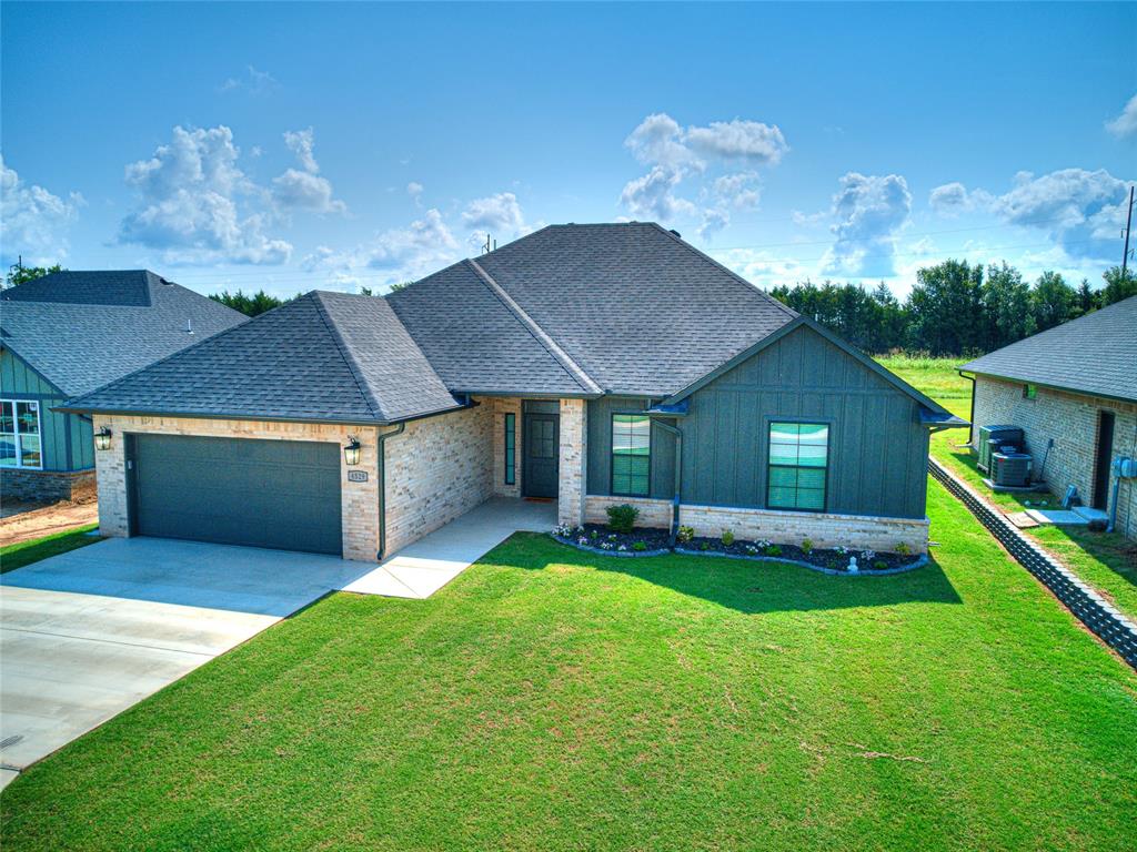 4529 Red Bird Road Property Photo 2