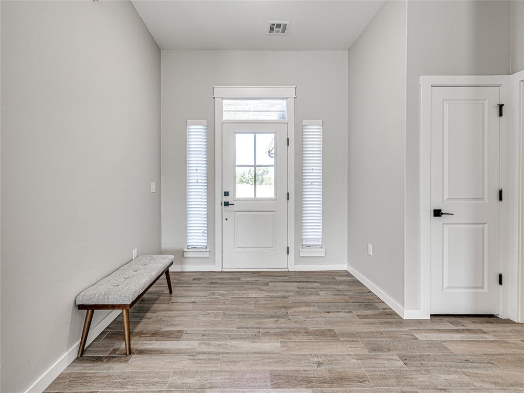 4529 Red Bird Road Property Photo 3