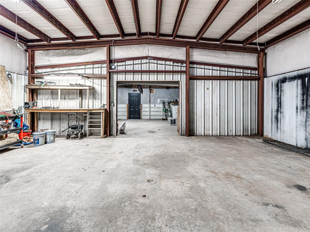 2908 N Highway 3 Highway Property Photo 2