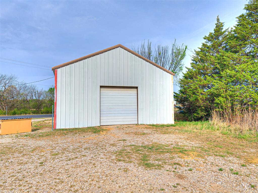 2908 N Highway 3 Highway Property Photo 4