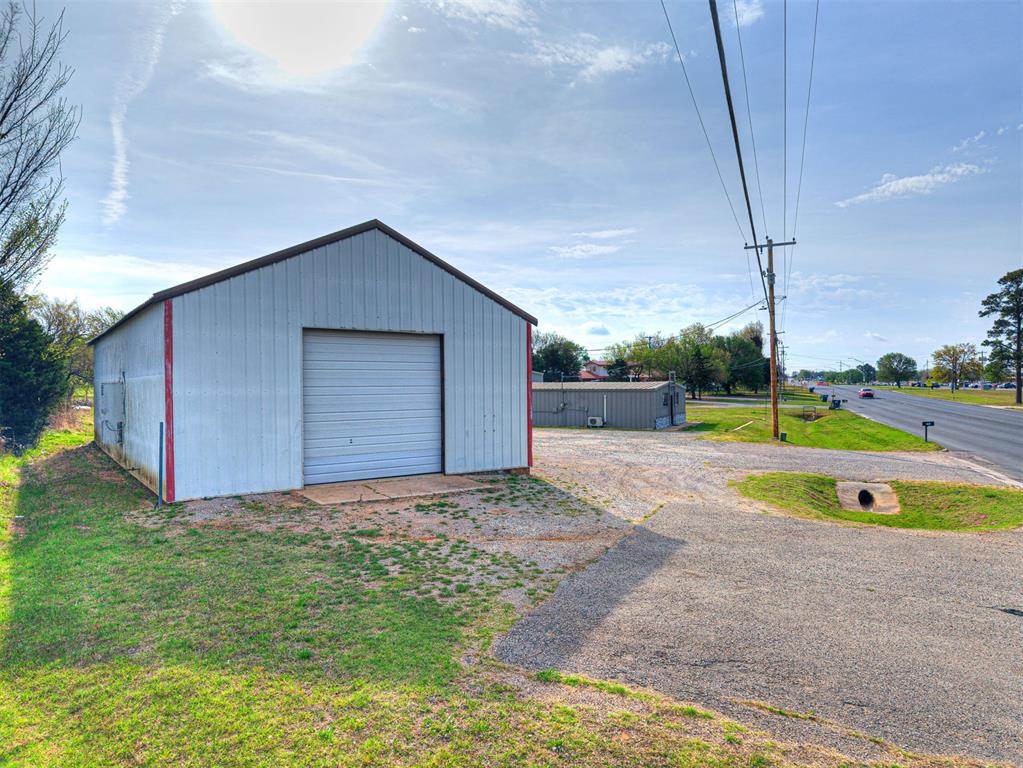 2908 N Highway 3 Highway Property Photo 5