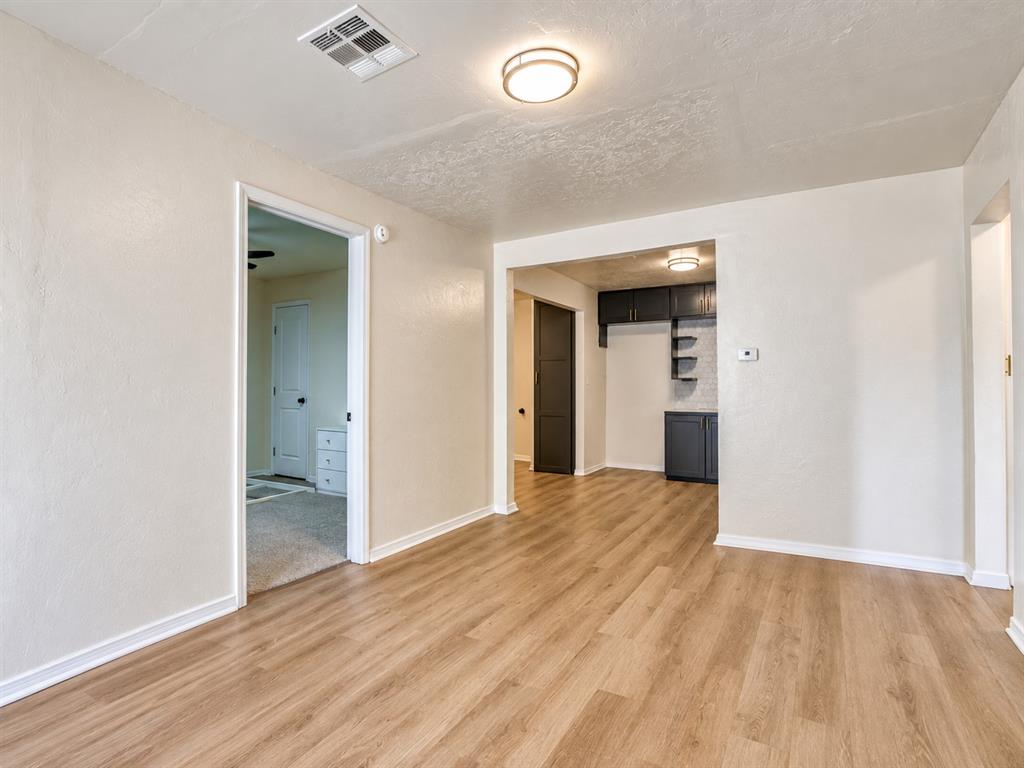 6114 Jacks Avenue Property Photo 5