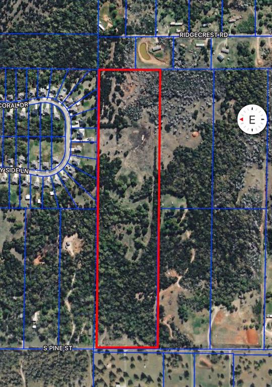 9850 S Pine Street Property Photo 4