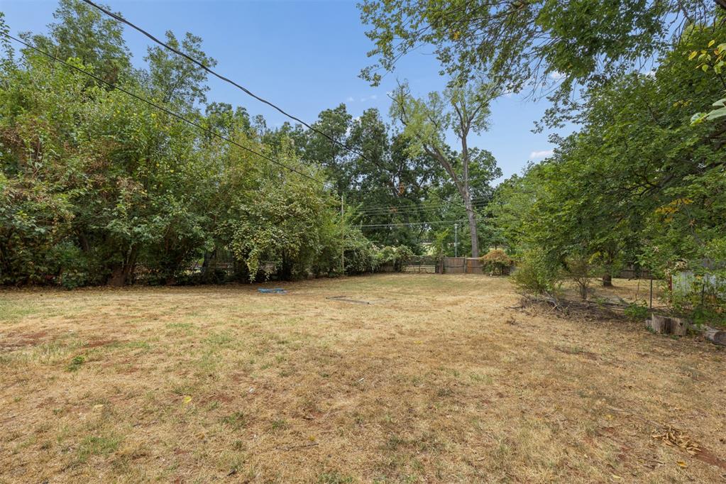 917 N Locust Lane Property Photo 10