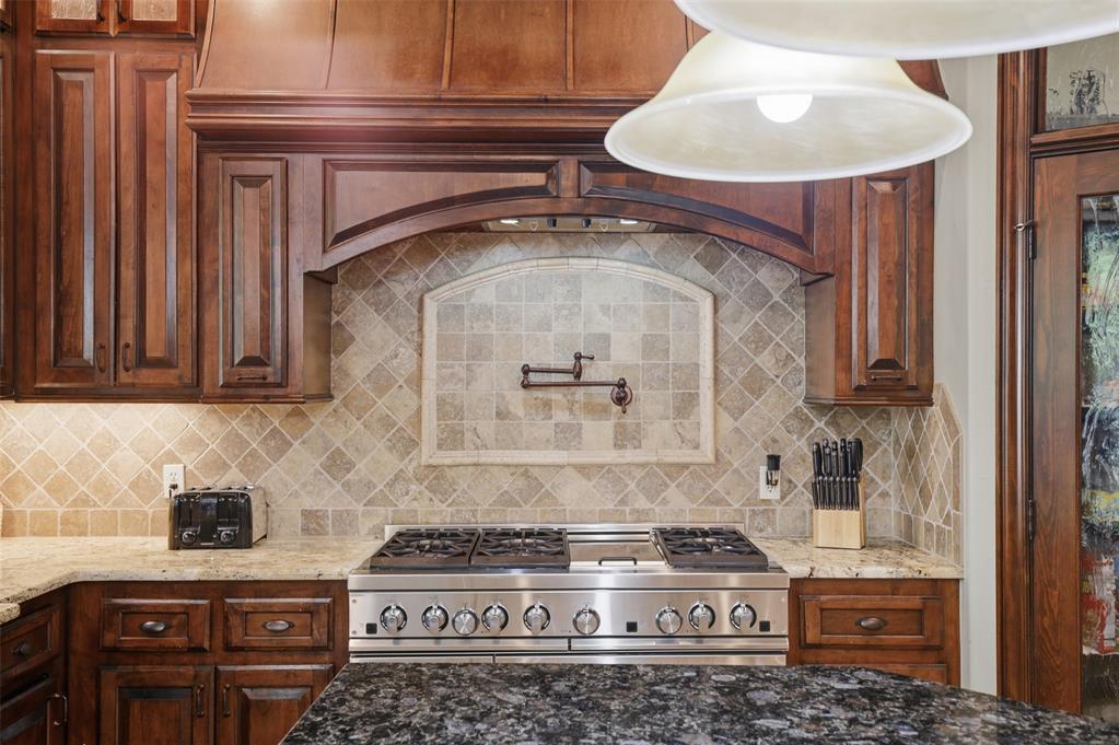 4301 Slate Bridge Road Property Photo 8