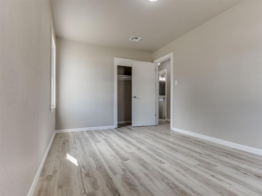1116 W Hickory Lane Property Photo 11