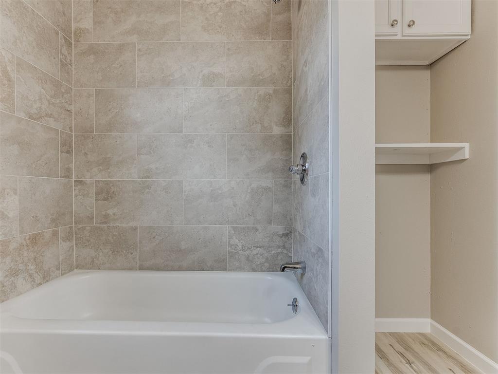 1116 W Hickory Lane Property Photo 15