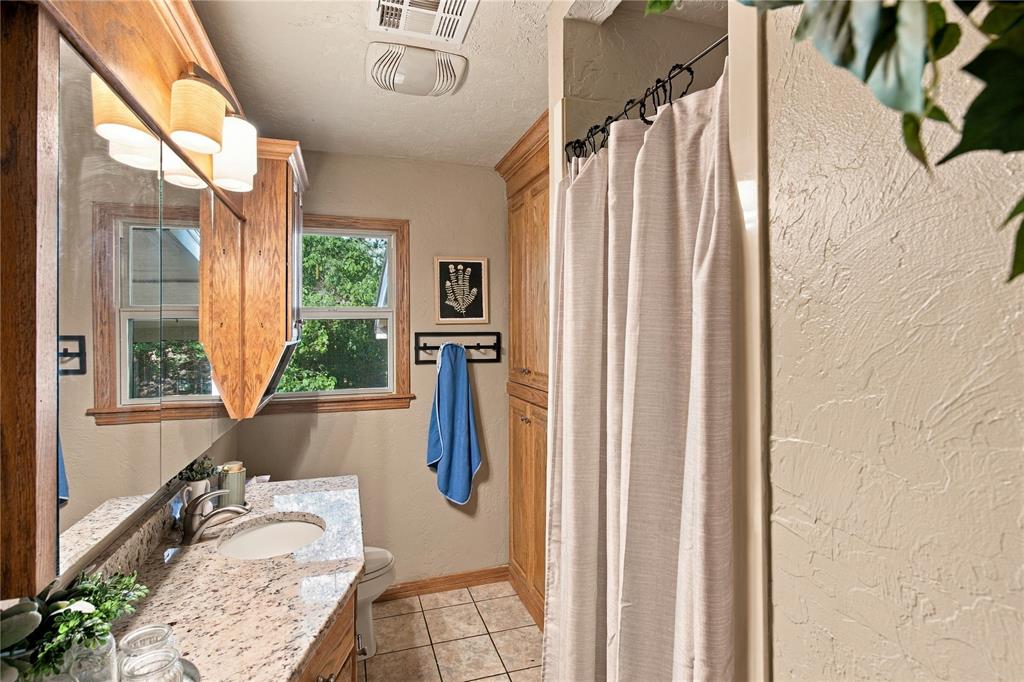 1119 Crestview Drive Property Photo 13