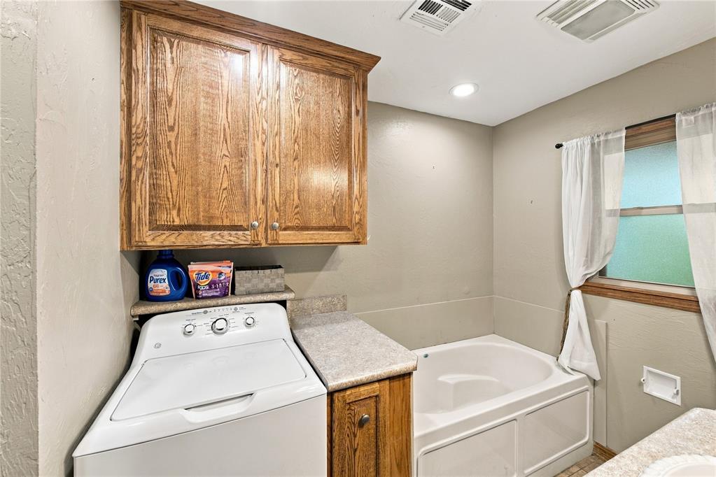 1119 Crestview Drive Property Photo 18