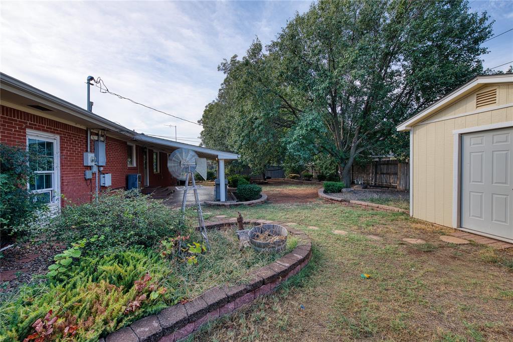 1119 Crestview Drive Property Photo 28