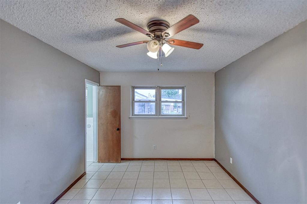 208 Ne 18th Street Property Photo 21