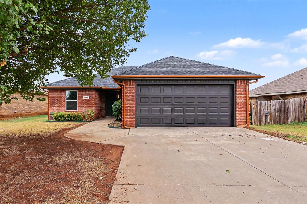 13609 Canton Way Property Photo 1