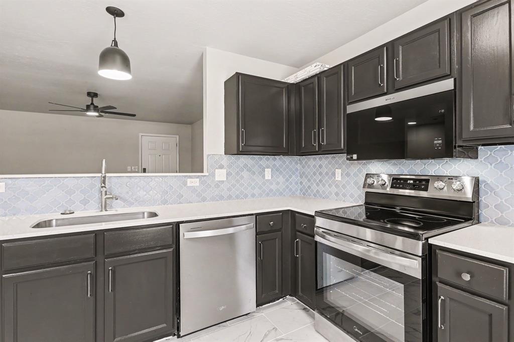 13609 Canton Way Property Photo 8