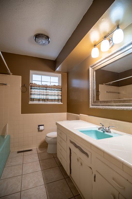 5012 N Brunson Street Property Photo 13