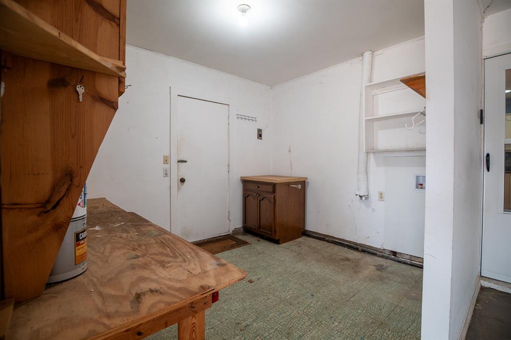 5012 N Brunson Street Property Photo 24
