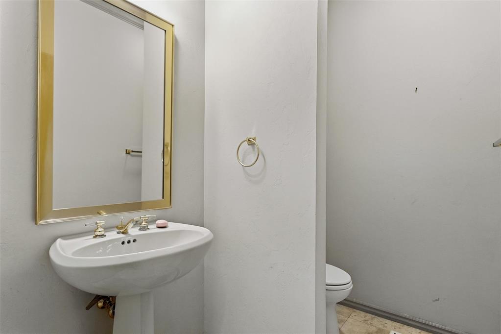 12648 Val Verde Drive Property Photo 16