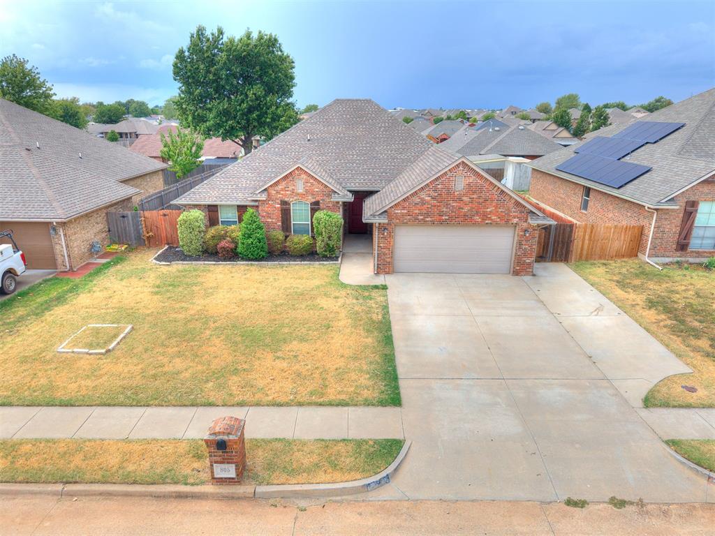 805 S Bouziden Drive Property Photo 1