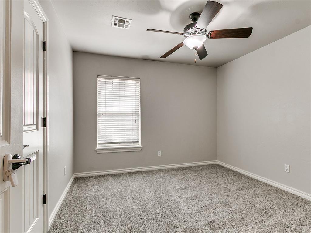 805 S Bouziden Drive Property Photo 19