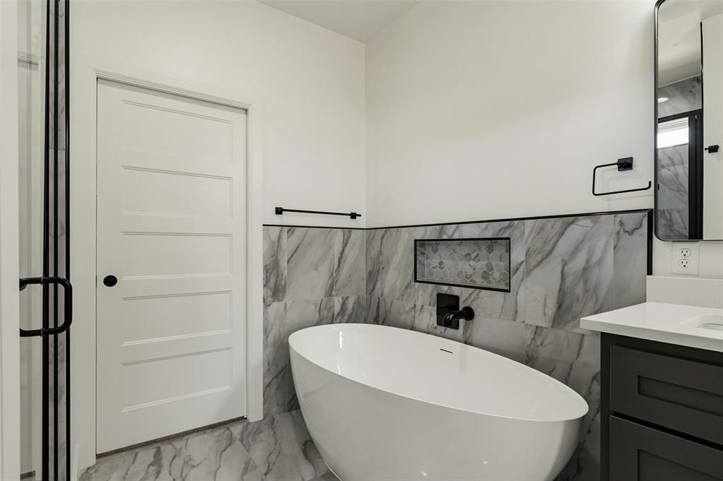 2924 River Birch Lane Property Photo 24
