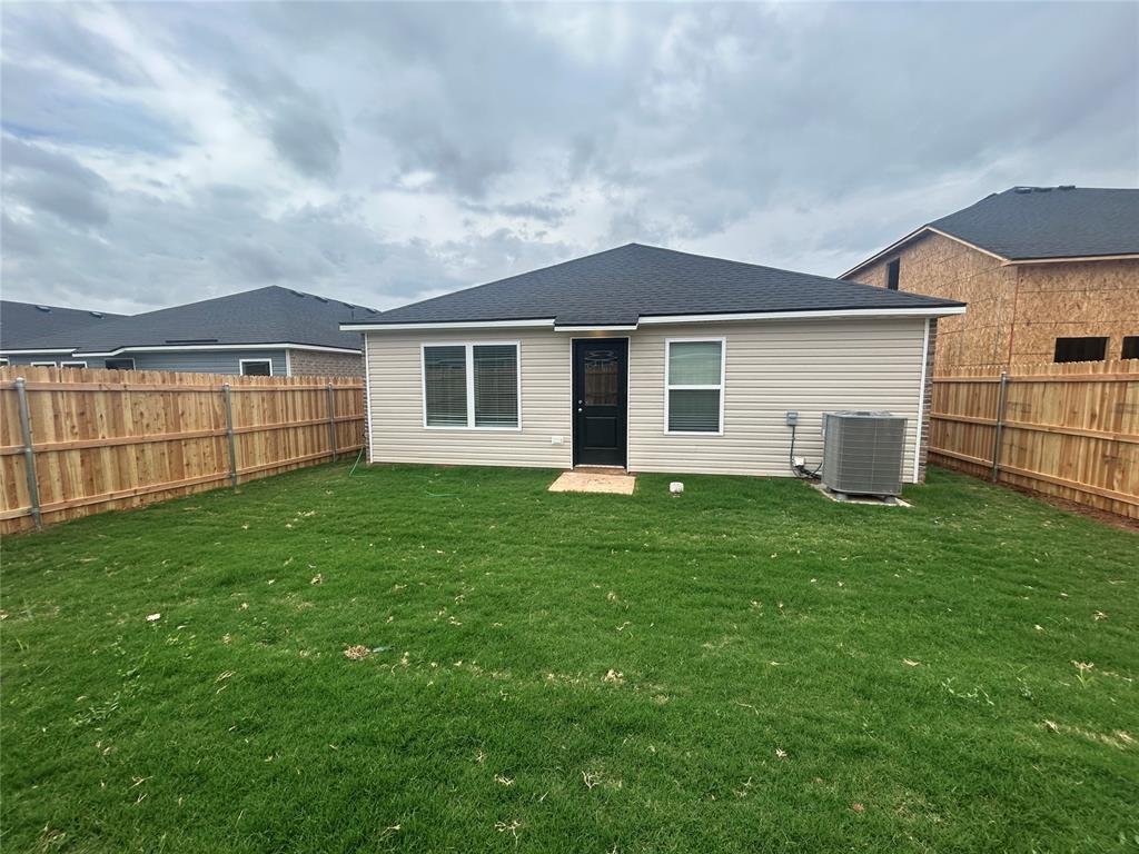 20504 Mule Deer Drive Property Photo 18