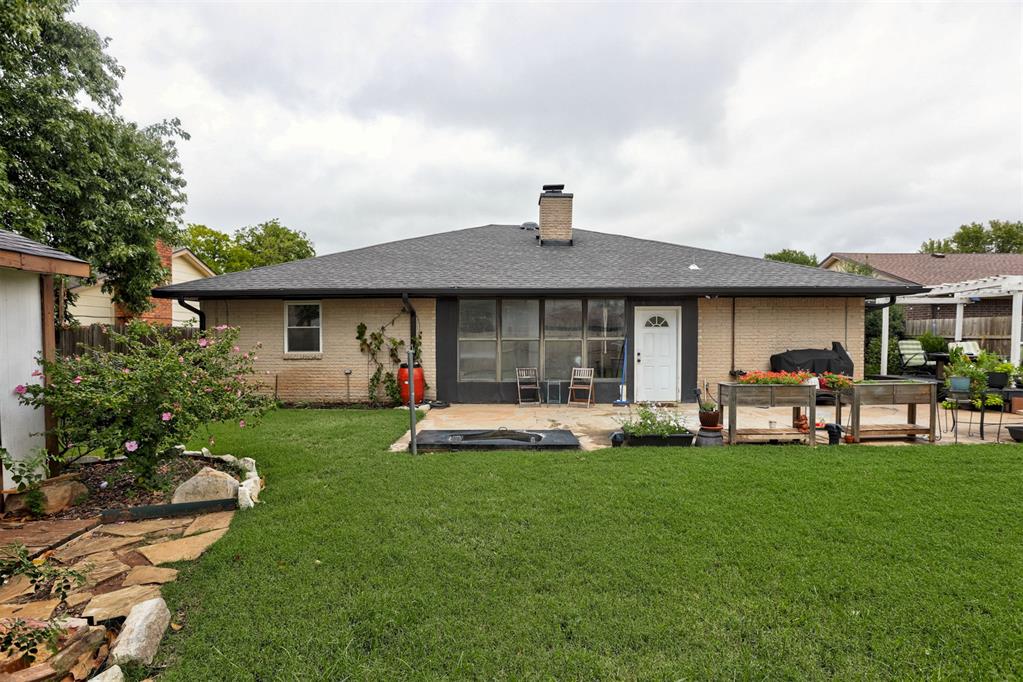 128 W Parkland Drive Property Photo 46