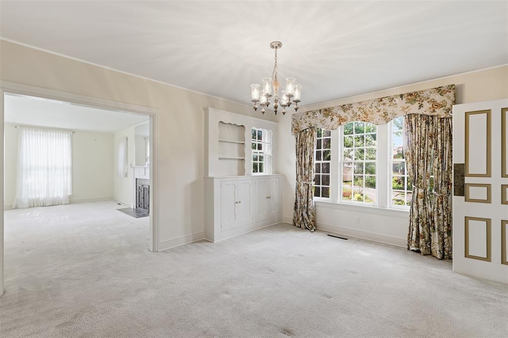 422 S Highland Street Property Photo 13