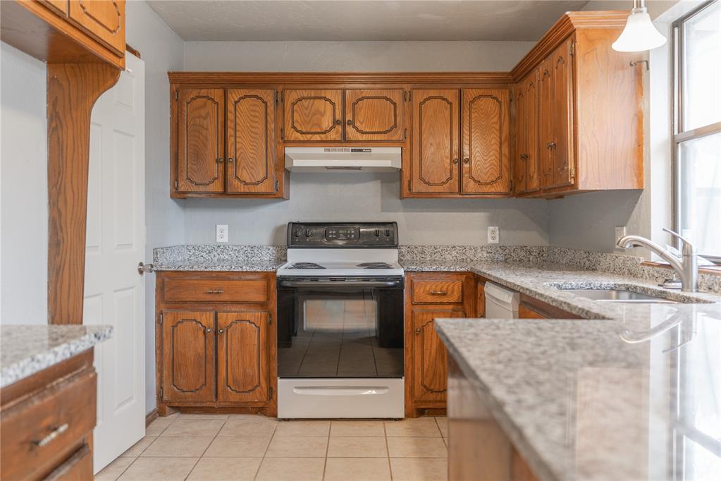 1808 Cimarron Trail Property Photo 13
