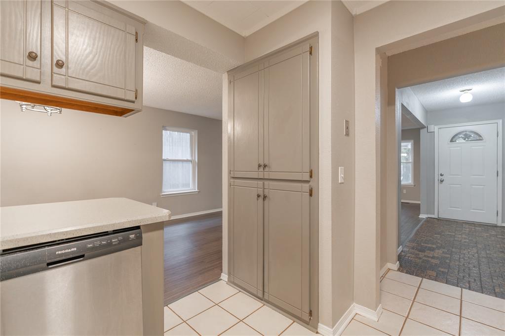 10445 Dover Drive Property Photo 15