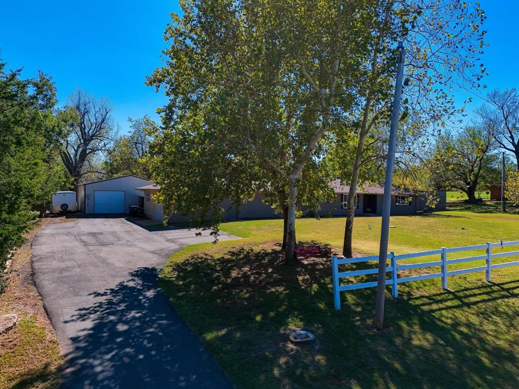 834 E Coffee Creek Road Property Photo 35