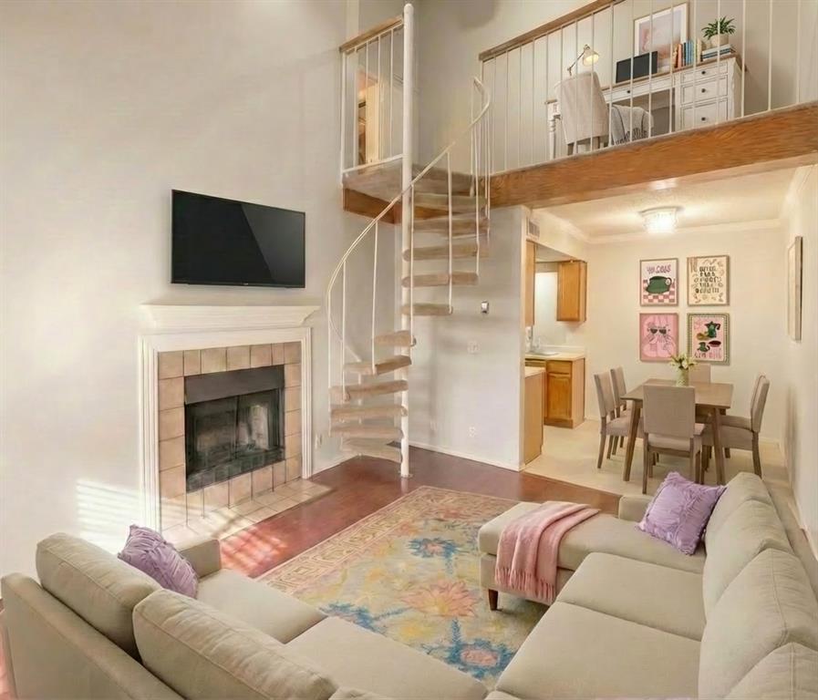 11120 Stratford Drive 429 Property Photo 1