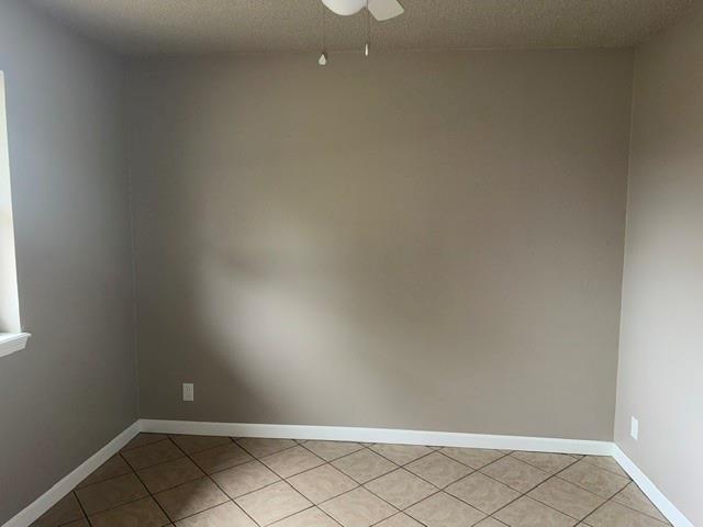 1122 E 17th Street Property Photo 11