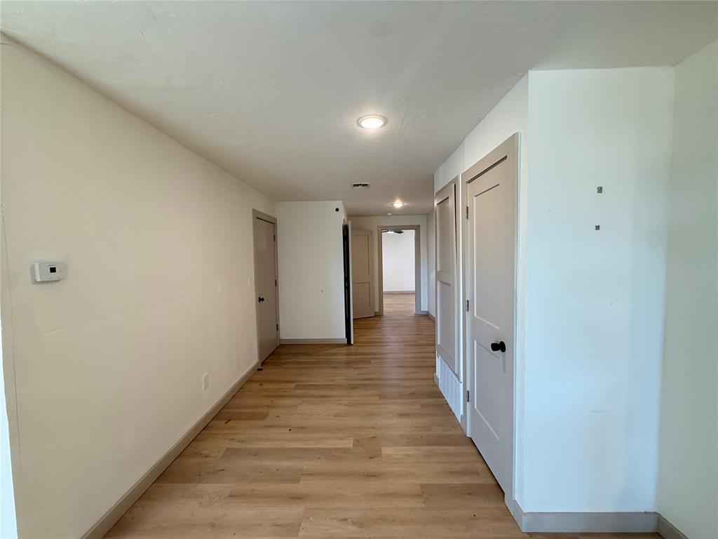 737 Nw 89th Street Property Photo 4