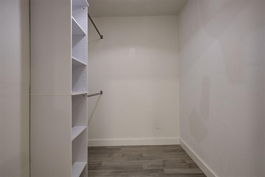 708 E Johnson Street Property Photo 18